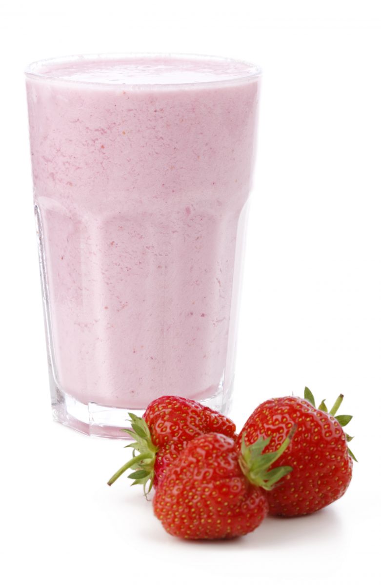 strawberry shake and strawberries